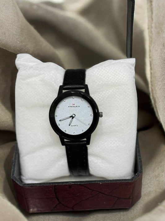 Women's Leather Analogue Watch