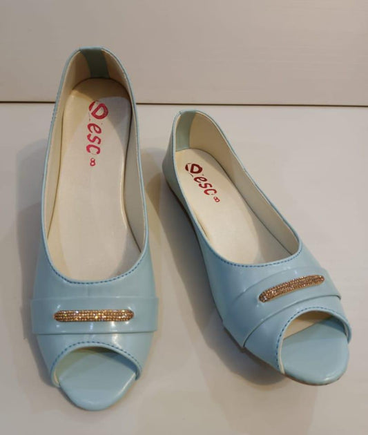 Women’s Comfortable Rexine Pumps | Stylish Durable Ladies Pump Shoes for Office & Daily Wear in Pakistan – anaizacart.com