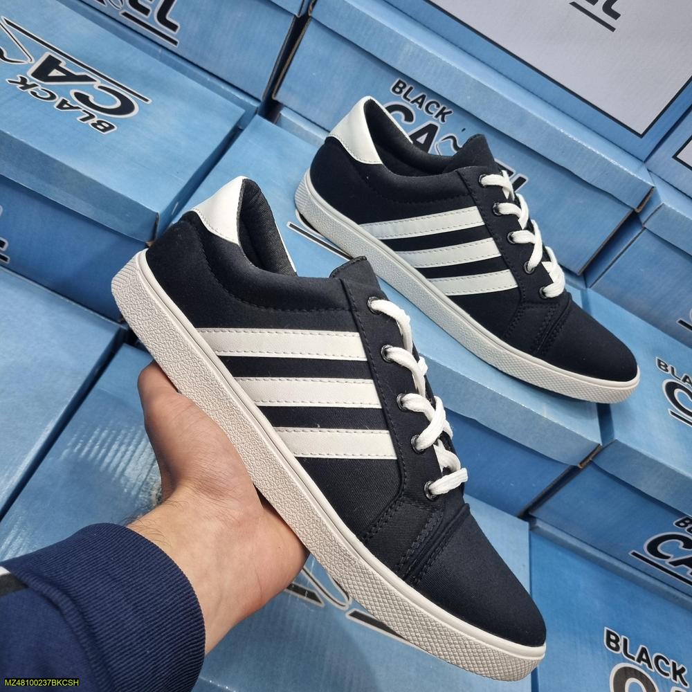 Black Camel Asiwen Sneakers Black | Stylish Casual Sneakers for Men Comfortable Durable Everyday Wear in Pakistan – anaizacart.com
