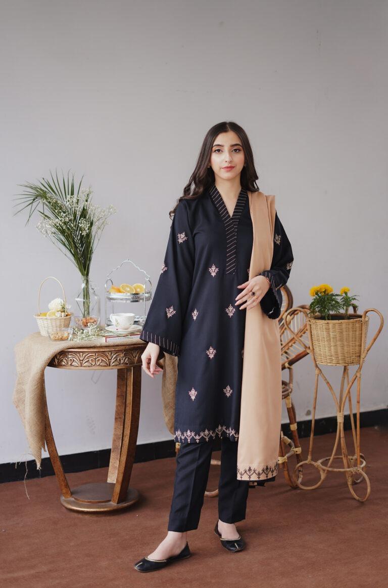 3 Pcs Women’s Unstitched Dhanak Embroidered Suit with Dupatta – Black